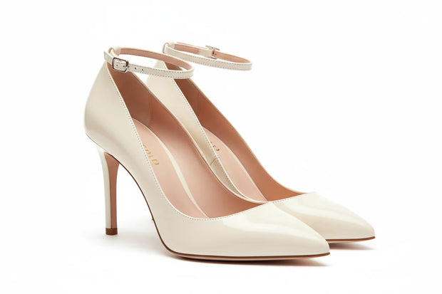 <h2>Damen Schuhe</h2>
